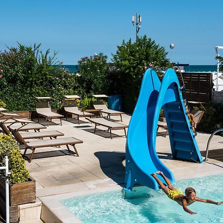 Hotel Fedora Riccione Kültér fotó