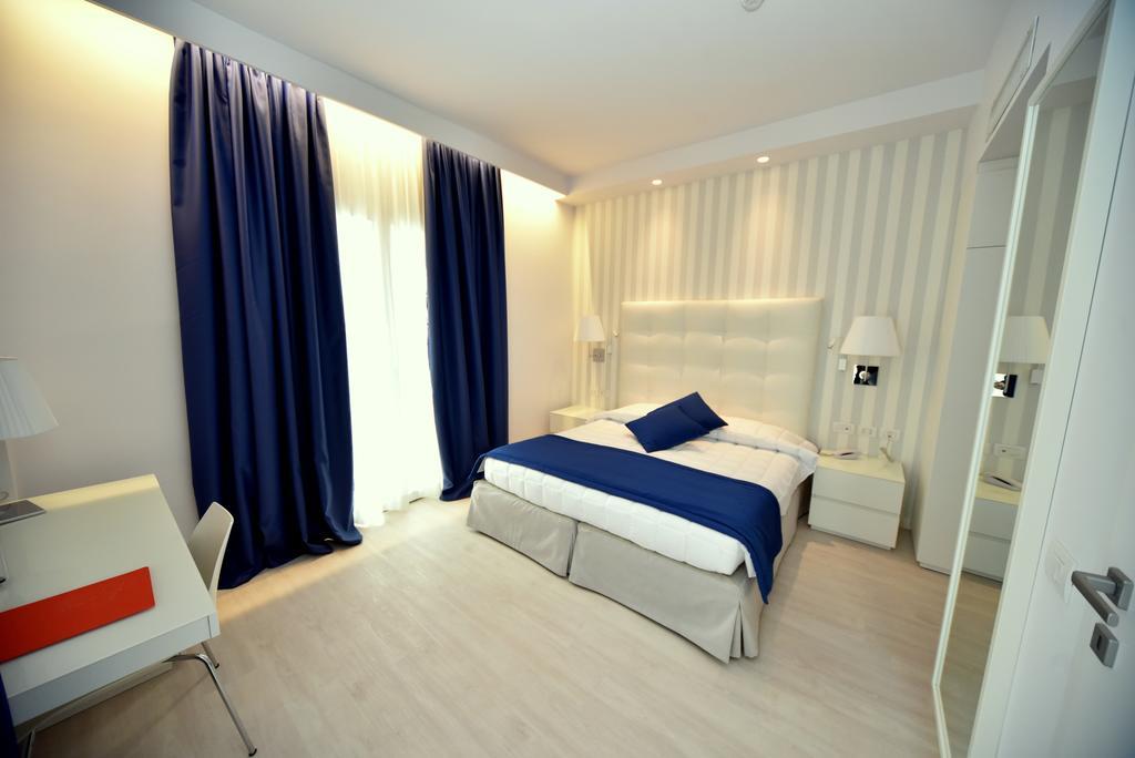 Hotel Fedora Riccione Kültér fotó