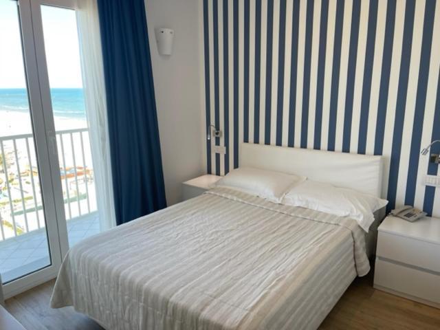 Hotel Fedora Riccione Kültér fotó