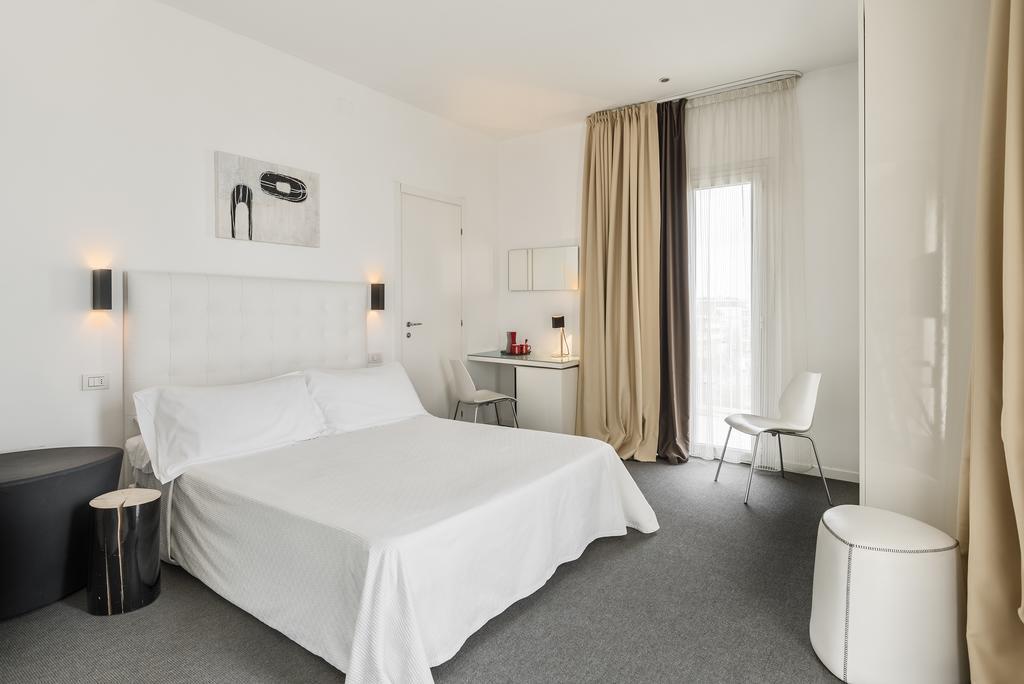 Hotel Fedora Riccione Kültér fotó